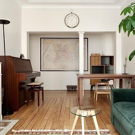 Eiffel Tower Appartment Париж Екстер'єр фото